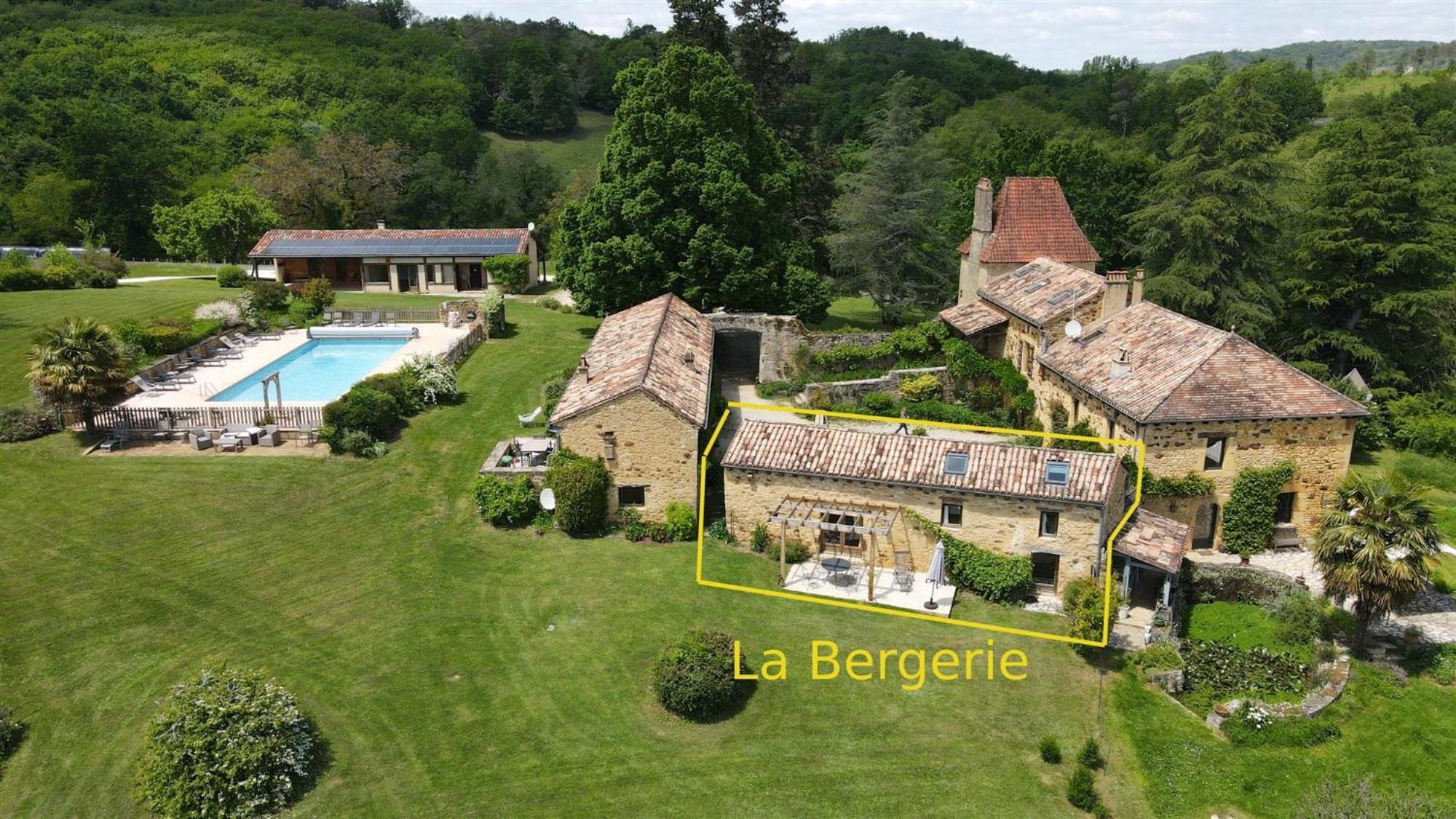 Domaine De Cournet Haut, A 17Th Century Property Set On A Calm, Idyllic Domain With Pool, Tennis, Bikes And More Les Vauries Стая снимка