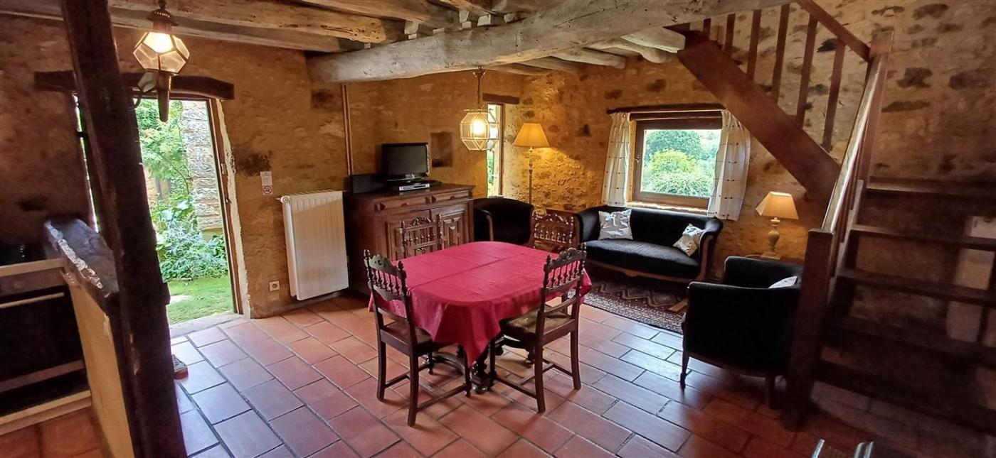 Domaine De Cournet Haut, A 17Th Century Property Set On A Calm, Idyllic Domain With Pool, Tennis, Bikes And More Les Vauries Екстериор снимка