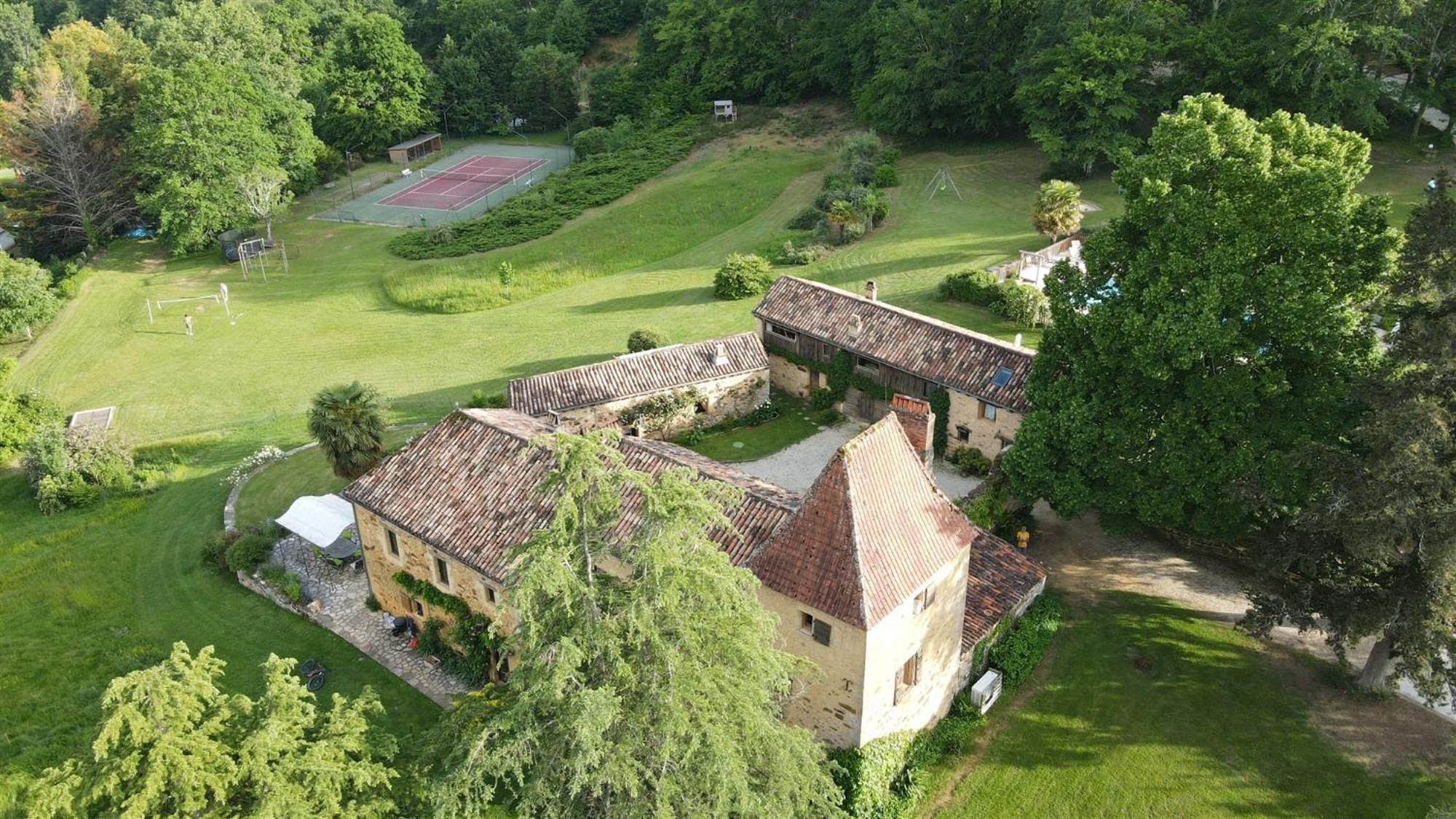 Domaine De Cournet Haut, A 17Th Century Property Set On A Calm, Idyllic Domain With Pool, Tennis, Bikes And More Les Vauries Екстериор снимка