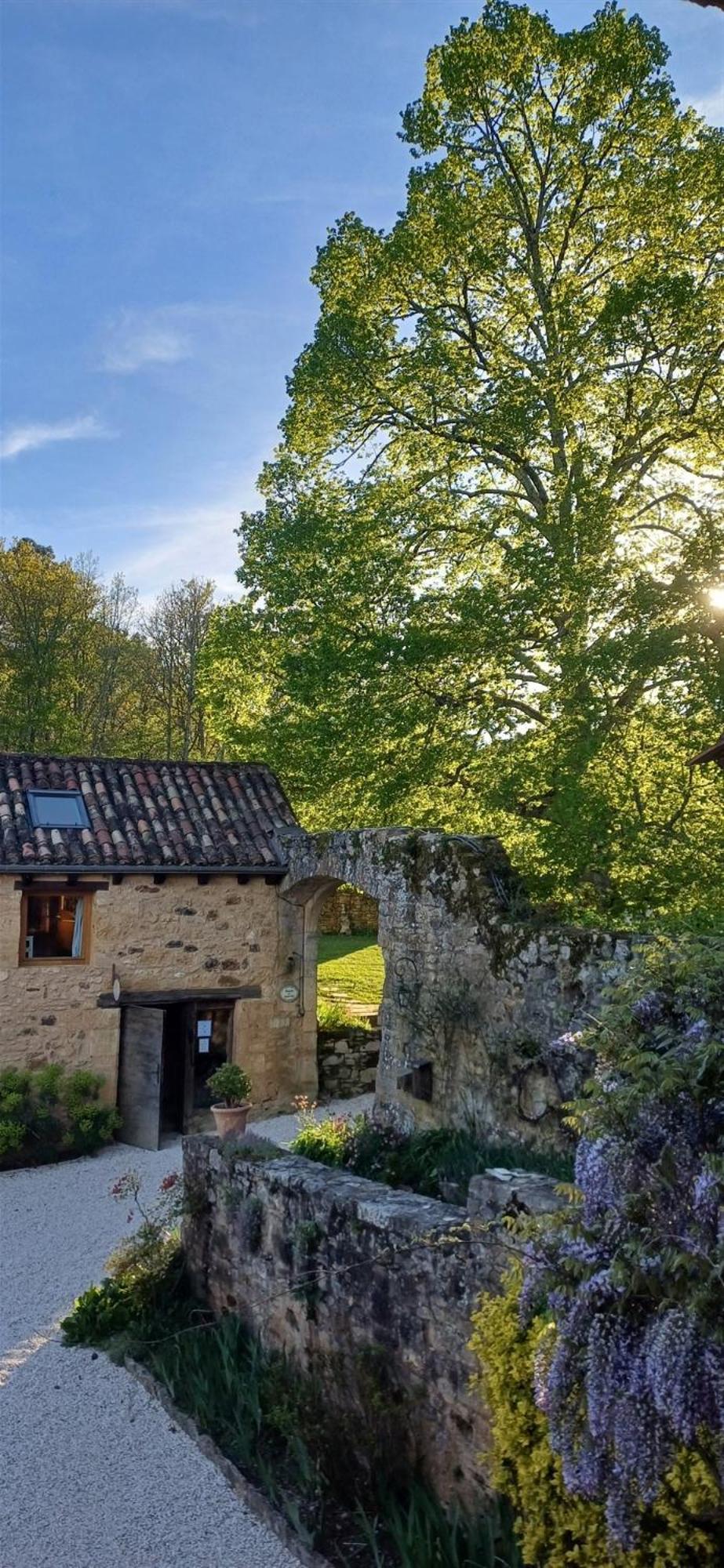 Domaine De Cournet Haut, A 17Th Century Property Set On A Calm, Idyllic Domain With Pool, Tennis, Bikes And More Les Vauries Екстериор снимка